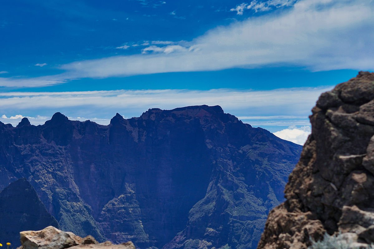 Point de vue sur le Piton des Neiges