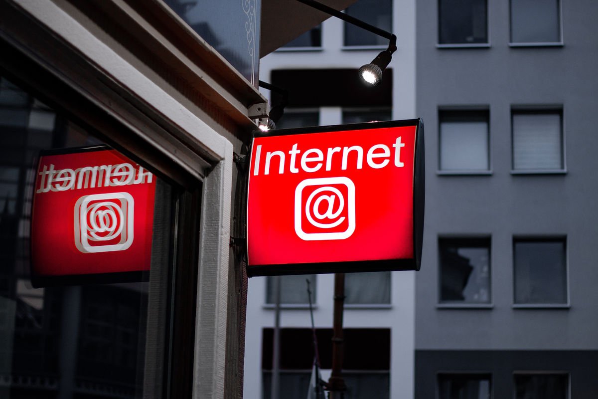 Internet partout dans le monde grâce a Airalo
