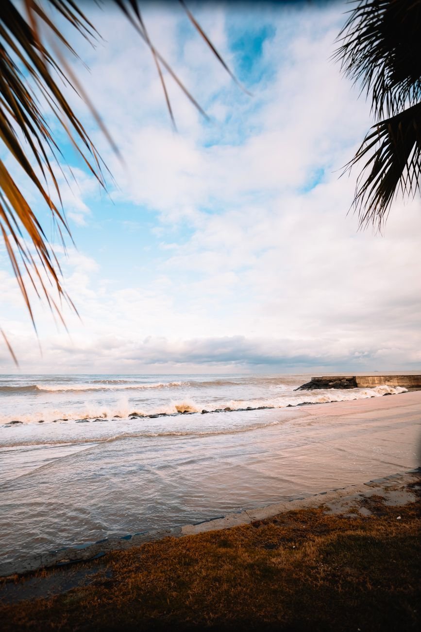 Plage tropicale et océan à La Réunion